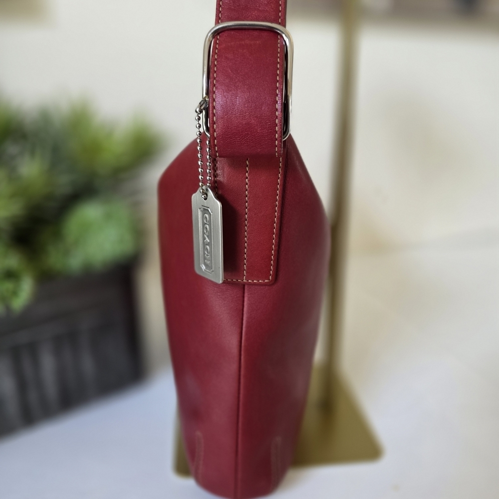 Vintage Coach Legacy Red Leather Slim Duffle Bag Y2K 2004 Crossbody Adjustable - Picture 10 of 15